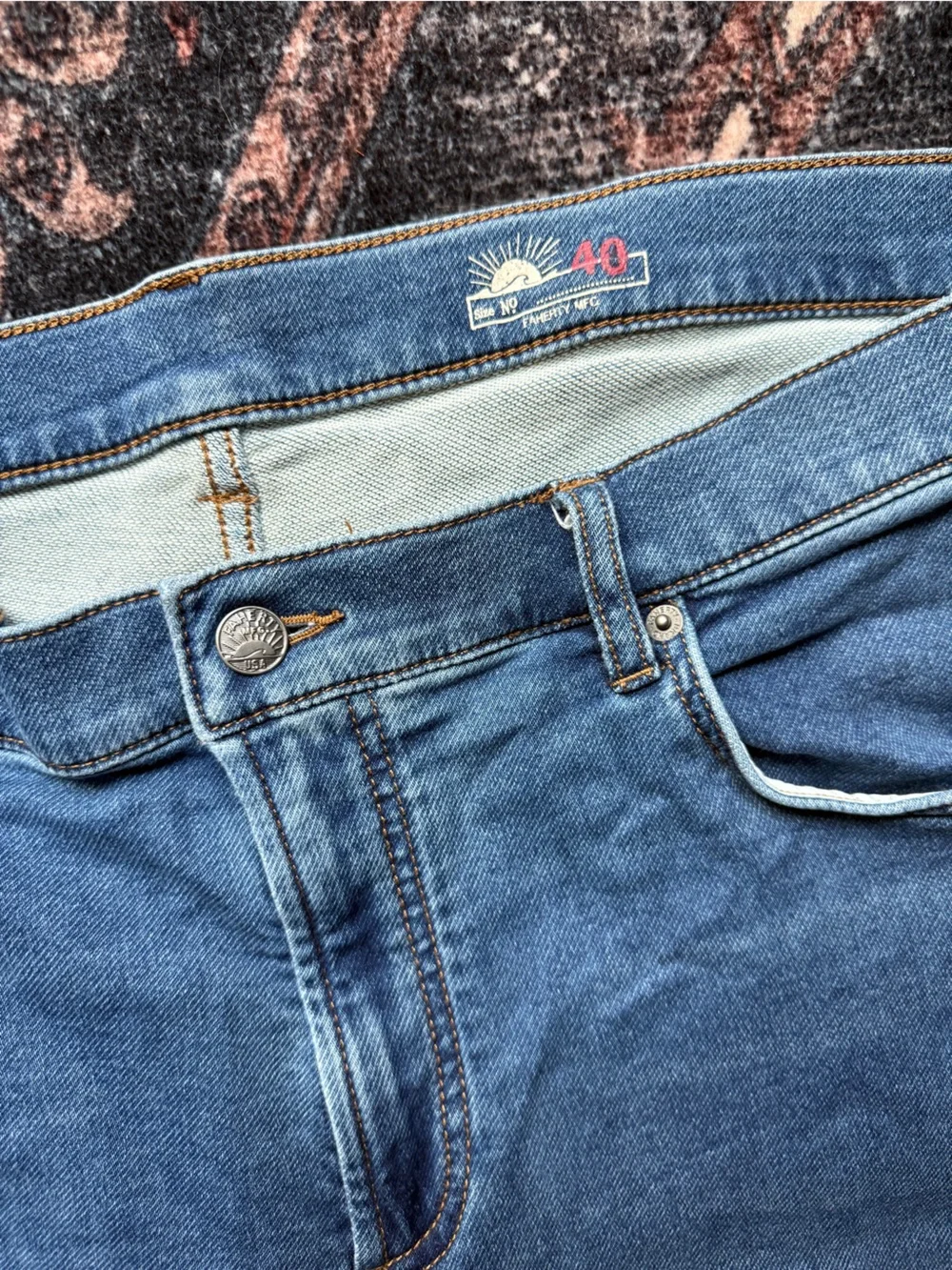 Faherty size 40x32